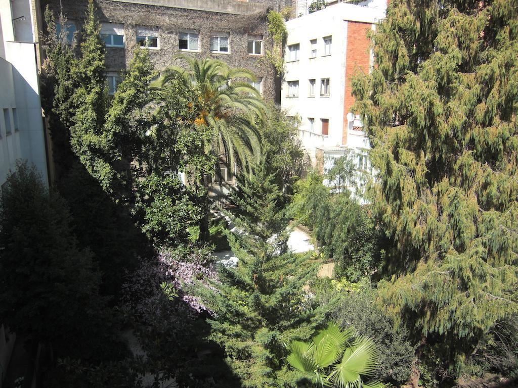 Apartamentos Descartes, Barcelona